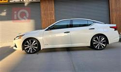 نيسان ألتيما